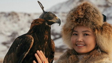 Әлемге танымал бүркітші қыз Айшолпан Нұрғайыпқызы тұрмысқа шықты