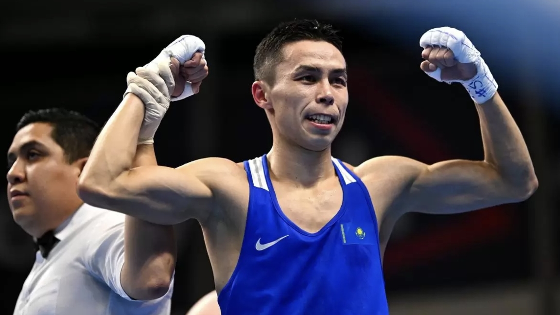 Сәкен Бибосынов бокстан екі дүркін әлем чемпионы атанды