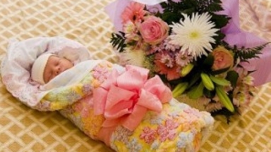 Перзентханадан қарсы алып, үйлеріне жеткізеді: қызылордалық жігіттің әрекетіне көпшілік дән риза