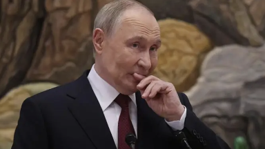 Путин Ресей «тарихи жерлері» деп санайтын аумақтарды күшпен алуға дайын екенін мәлімдеді