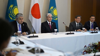 Тоқаев Жапония Парламентінің Қазақстанмен достық лигасы мүшелерімен кездесті