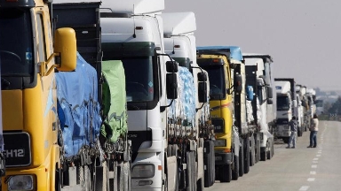 Қытай-Қазақстан шекарасында жүк көліктері ұзын-сонар кезекте тұр: жүргізушілер дабыл қақты