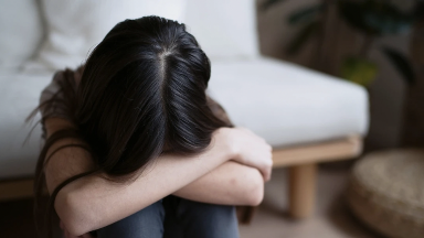 Алматыда шетелдік азамат 17 жастағы қызды зорлады деген күдікке ілінді