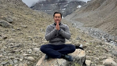 “Саналы өмір салтын ұсынбақ”. Назарбаевтың немересі рухани бағытты қолға алды