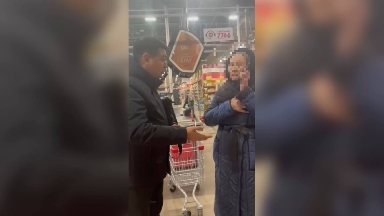 جەتىسۋدا زەينەتكەر ايسەل ەسىمدى ايەلمەن سويلەسەمىن دەپ 2 ملن تەڭگەسىنەن ايىرىلا جازدادى