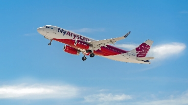 FlyArystan ұшағы Атырауда рулеж жолынан шығып кетті