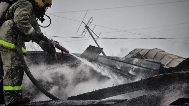 CҚО-да бес жасар қыз құлыптаулы үйде тірідей жанып кеткен