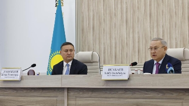 Бейбіт Исабаев Кербұлақ ауданының жаңадан сайланған әкімін жергілікті активке таныстырды