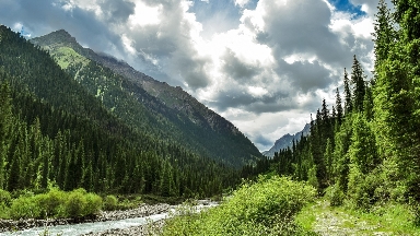 Қазақстан туризмі неге баяу өсіп жатыр?