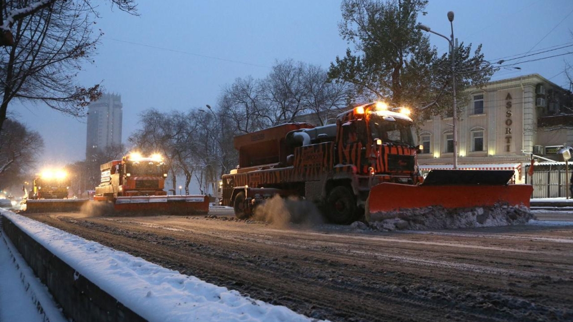 Алматы көшелерінен 11 мың текше метрден аса қар шығарылды