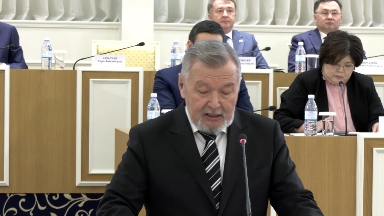 Дін – саясаттың құралына айналмауы тиіс: заңгер қауіпті үрдіске назар аудартты