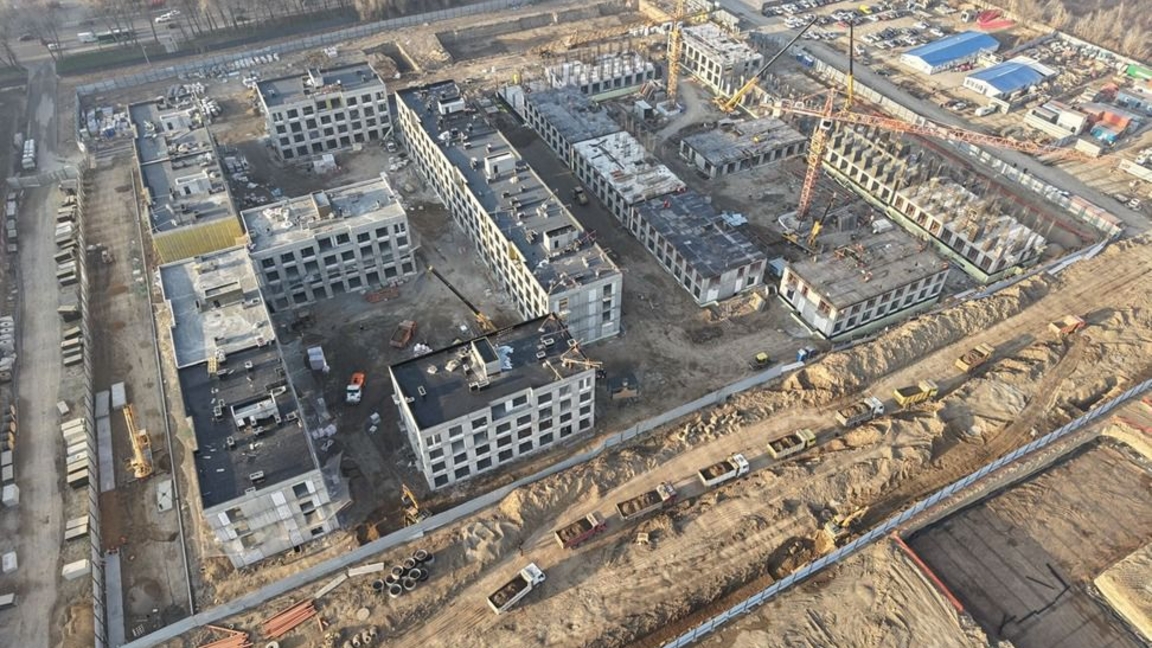 Алматы әкімдігі әуежай маңында салынып жатқан екі үйдің құрылысын тоқтатып тастады