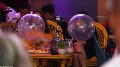 Түнгі клубта "көңіл көтеретін газ" саудасы әшкереленді