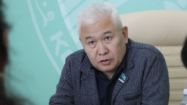 Depýtat Erkin Ábil: tarıhı sabaqtastyqty Konstıtýsıada bekitý – ult jadyn qorǵaý