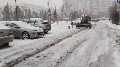 Астанада қалың қар жауды: таңнан бері 45 жол апаты болып, ұшақтар қона алмай жатыр