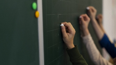 СҚО-да мұғалімдерге 22 млн теңге көлеміндегі іссапар ақшасы берілмеген