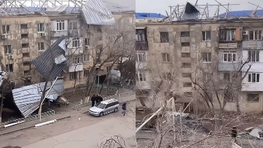 Қонаевта қатты жел соғып, үйлердің шатырларын ұшырып әкетті