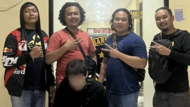 Қонақүйде қолға түскен: Индонезия полициясы күдікті күйеу баланың суретін жариялады