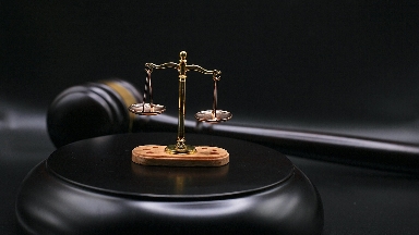 Интернет арқылы есірткі сатқан топ 17 жылға сотталды