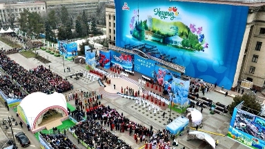 ءداستۇر، شوۋ، تەحنولوگيا: الماتىدا ناۋرىز قالاي تويلانادى؟