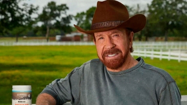 Даңқты актер Чак Норрис өмірден өтті