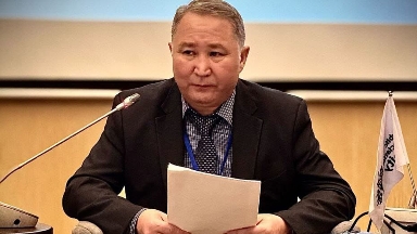 Заңгер депутат мәлімдемесін сынға алды