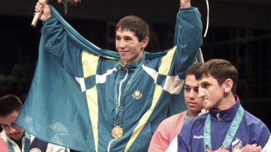 Бүгін Бекзат Саттарханов тірі болғанда 46 жасқа толар еді