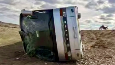 Қарағанды маңында автобус апатқа ұшырады