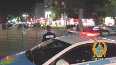 Алматыда қоғамдық орында ақша сұрайтындар тексеріледі