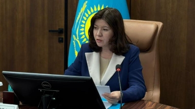 Ұстаздар қауымын алаңдатқан сұрақтар: еліміздің бас педагогі маңызды мәселенің нүктесін қойды