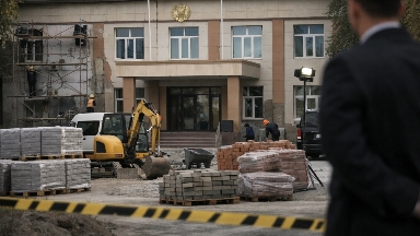 Түркістандағы күмәнді сатып алу: әкімдік бөлімі өз ғимаратын 84 млн теңгеге жөндетпек