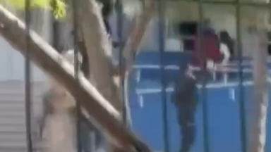 Jantúrshigerlik jaǵdaı: mektepte atys bolyp, 16 adam zardap shekti