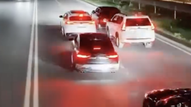 شىمكەنتتە تويداعى كورتەجدىڭ سوڭى زاڭسىزدىققا ۇلاسقان: ەكى ادام قاماۋعا الىندى