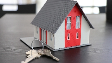 Алматыда жас ғалымдар жаңа пәтерлерге қоныстанды