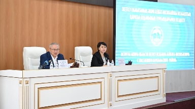 Бейбіт Исабаев Қаратал ауданының тұрғындарымен кездесу өткізді