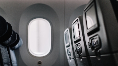 Рейске мас күйде келген жолаушыға айыппұл салынды