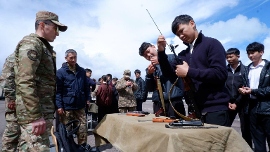 Әскери бөлімдер қарапайым халыққа есіктерін айқара ашты