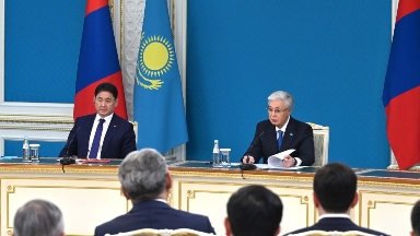 Қазақстан мен Моңғолия президенттері БАҚ өкілдеріне арналған брифинг өткізді