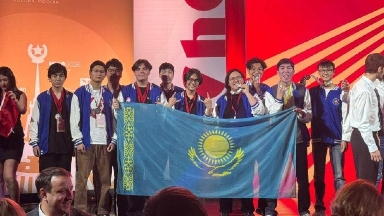 Қазақстандық оқушылар әлемдегі ең күрделі әрі беделді олимпиадада үздіктер қатарынан көрінді