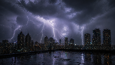 Jańbyr, naızaǵaı, tuman: birneshe óńirde aýa raıyna baılanysty eskertý jarıalandy