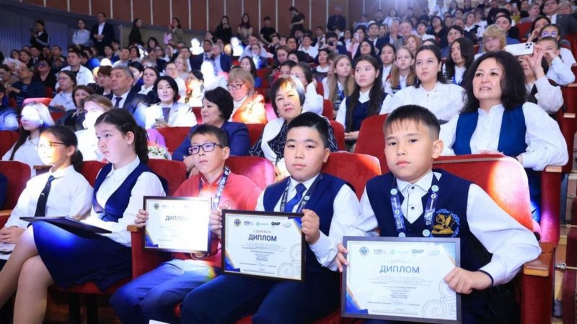 Қарағанды облысында «Кітап оқитын ұлт» жобасының жеңімпаздары марапатталды