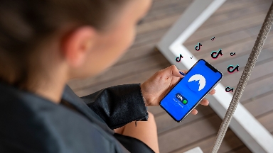 Түркияда 15 жасқа дейін әлеуметтік желі туралы заң қабылданды