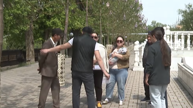 «Anglıada mıllıon tabasyń»: Jambyl oblysynda alaıaq 10 adamdy san soqtyrdy