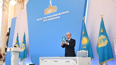 Конституциялық өзгерістер: Президент туралы заң қабылданды